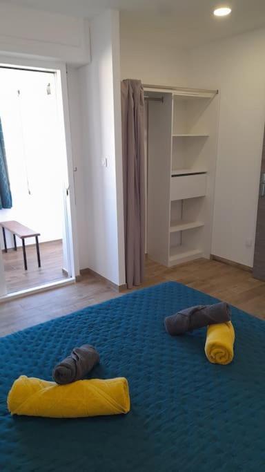Appartement Lumineux Et Central Propriano  Exterior foto